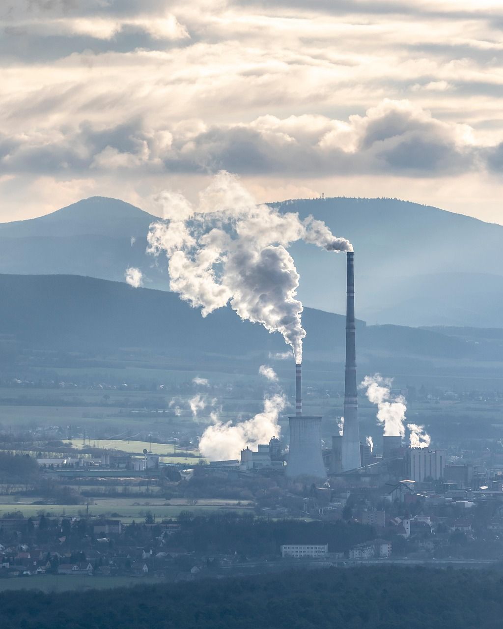 évaluez votre empreinte carbone avec notre outil d'analyse approfondi. découvrez les sources d'émissions de co2 de votre entreprise et identifiez des solutions pour réduire votre impact environnemental. engagez-vous dans une démarche durable pour un avenir plus vert.