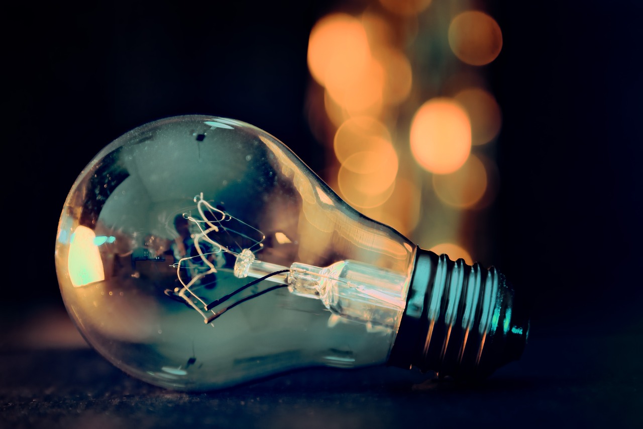 Comprendre les énergies décarbonées : définitions et illustrations