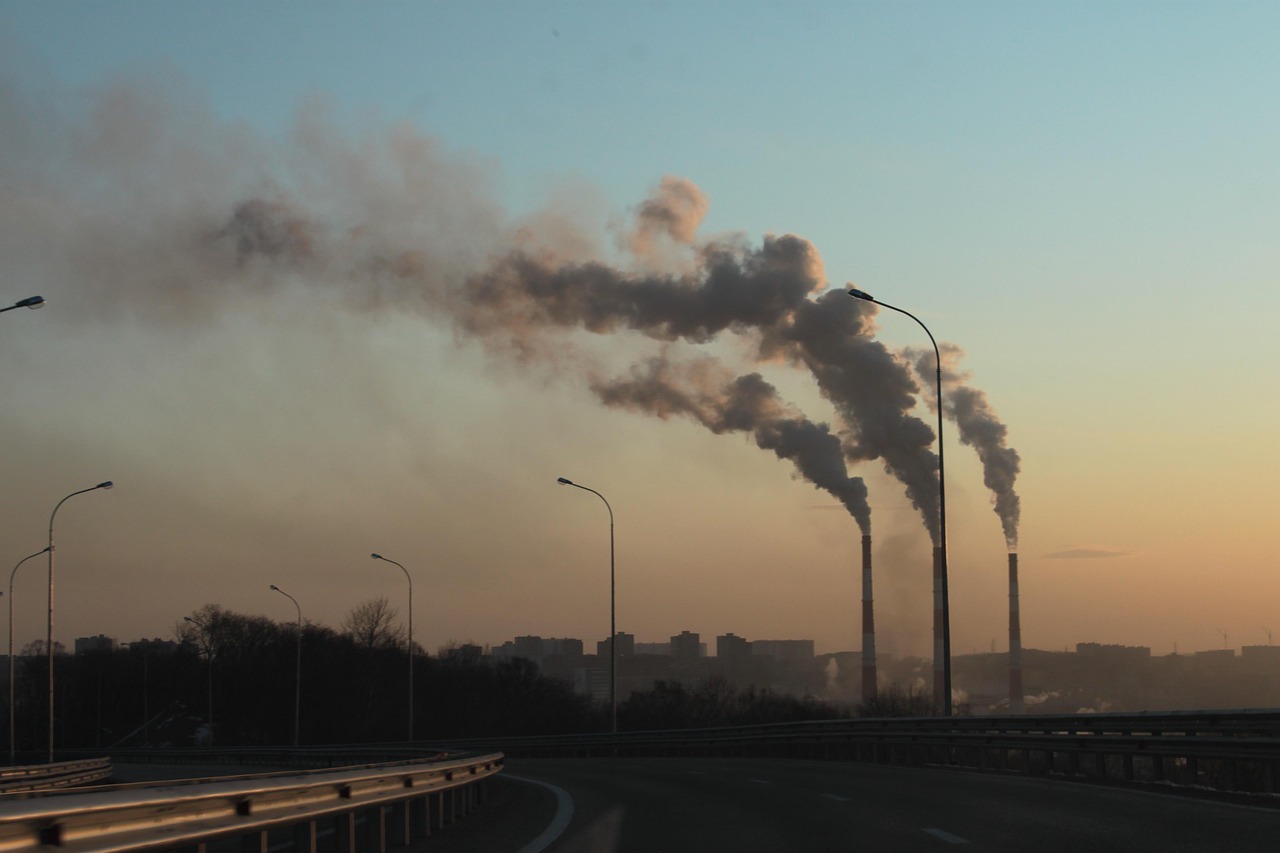 découvrez les enjeux des émissions de gaz à effet de serre et leur impact sur le climat. apprenez comment réduire votre empreinte carbone et contribuer à la lutte contre le changement climatique grâce à des actions concrètes et des stratégies durables.