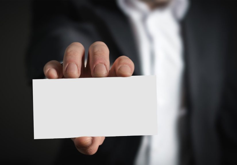 découvrez l'importance de la responsabilité sociétale des entreprises (rse) et comment elle influence les pratiques commerciales pour un avenir durable. explorez les initiatives qui allient performance économique et impact social positif.