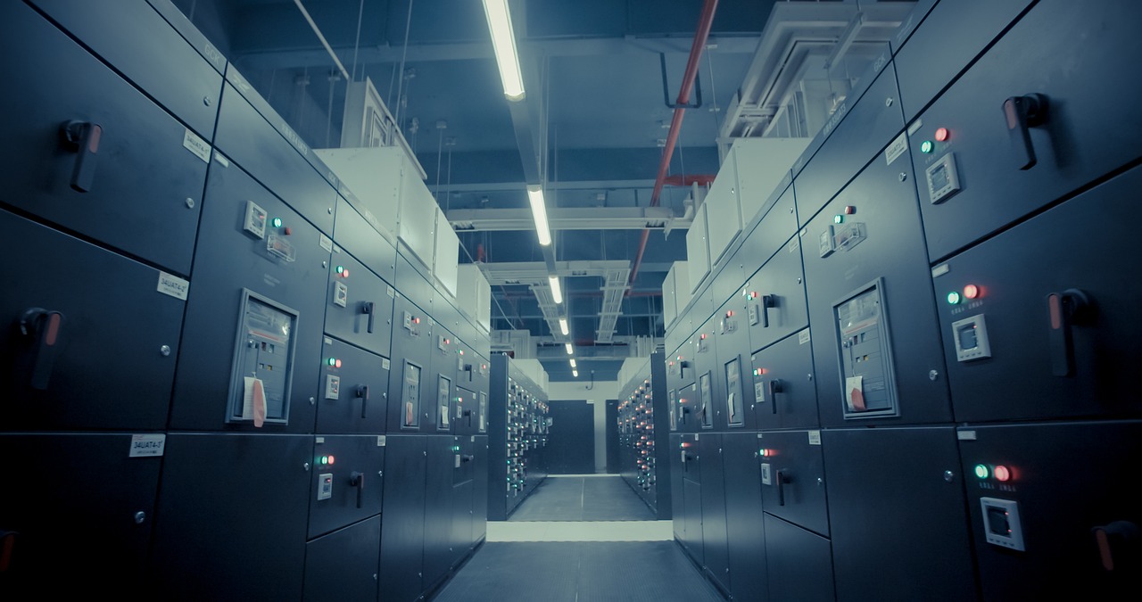 découvrez tout sur les data centers : leur fonctionnement, les types disponibles, les avantages pour les entreprises, et les perspectives d'avenir dans le monde numérique. optimisez la gestion de vos données et assurez la sécurité de vos informations.