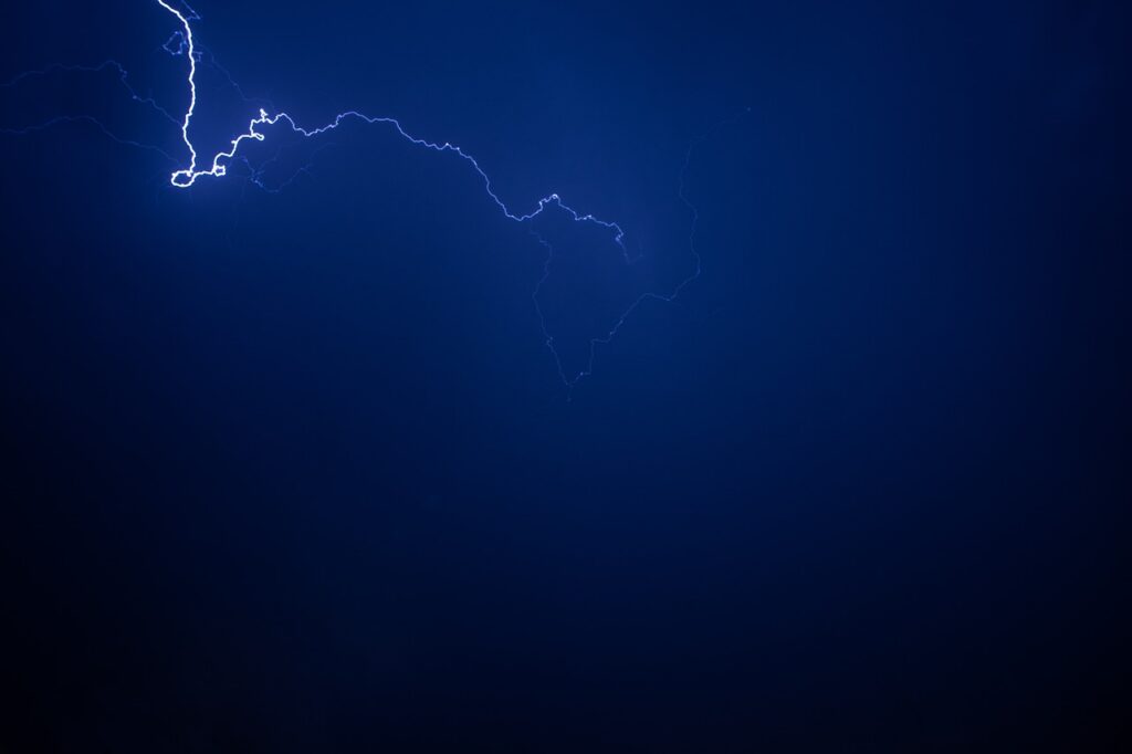 découvrez comment le cloud impacte les entreprises, la transformation numérique et l’évolution des infrastructures it. explorez les avantages, les enjeux et les tendances du cloud computing pour optimiser votre performance et innover durablement.