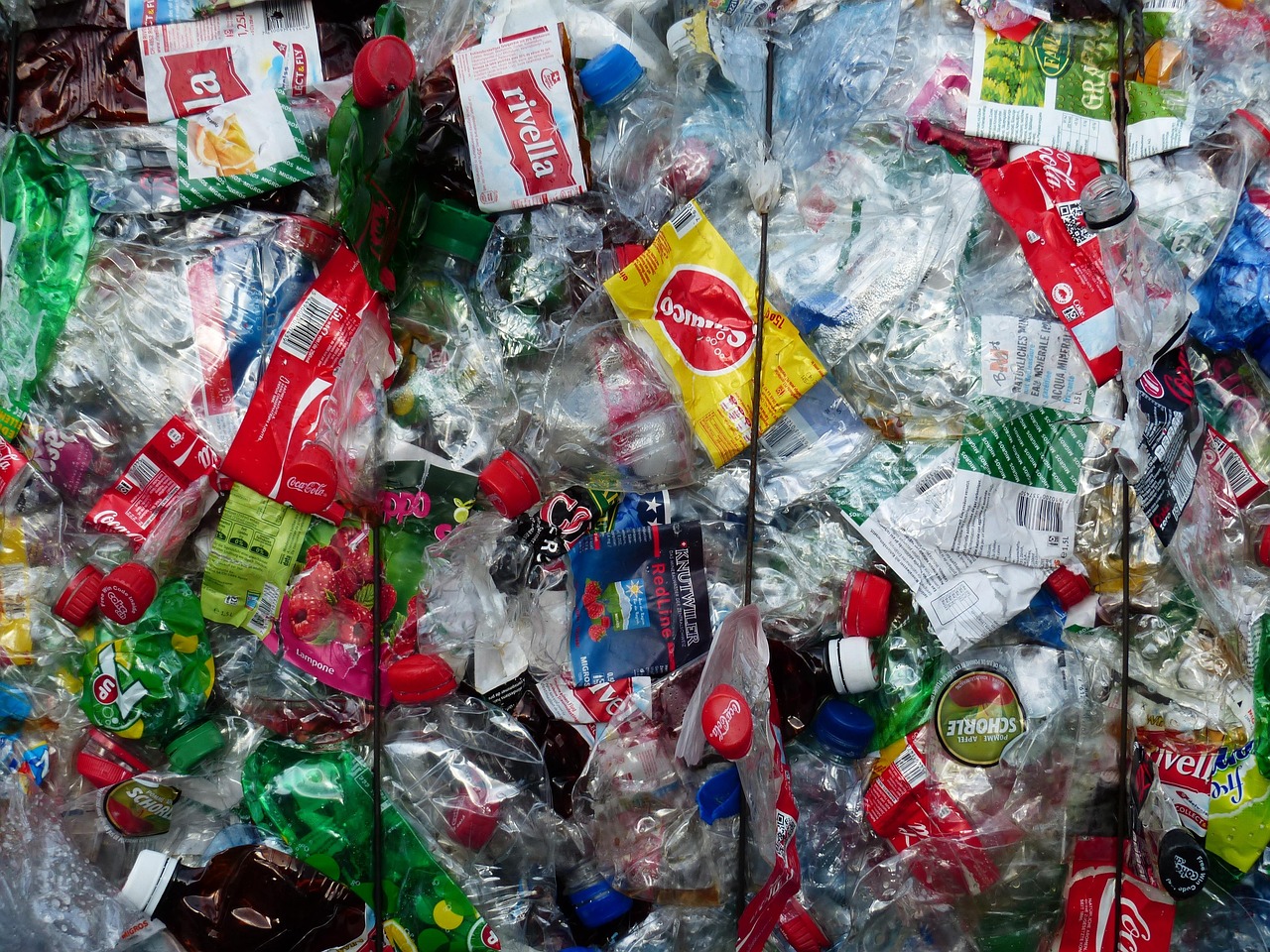 découvrez comment recycler le plastique à la maison facilement et efficacement pour réduire votre empreinte écologique et contribuer à la protection de l'environnement.