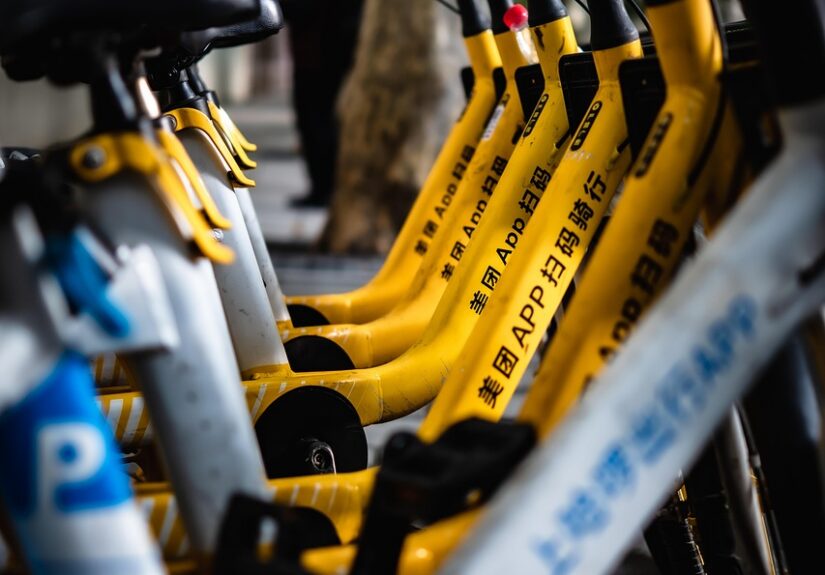 découvrez les solutions innovantes pour une mobilité urbaine durable, alliant efficacité, respect de l'environnement et qualité de vie en ville.