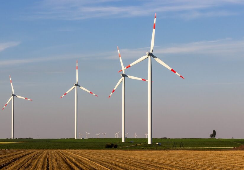 d&eacute;couvrez les enjeux et solutions de la transition &eacute;nerg&eacute;tique pour un avenir durable et respectueux de l&rsquo;environnement.