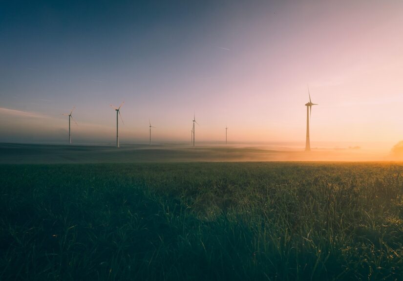 d&eacute;couvrez les enjeux et solutions de la transition &eacute;nerg&eacute;tique pour un futur durable et respectueux de l'environnement.