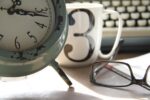 d&eacute;couvrez les avantages de la r&eacute;duction du temps de travail pour am&eacute;liorer l'&eacute;quilibre vie professionnelle et personnelle tout en augmentant la productivit&eacute;.